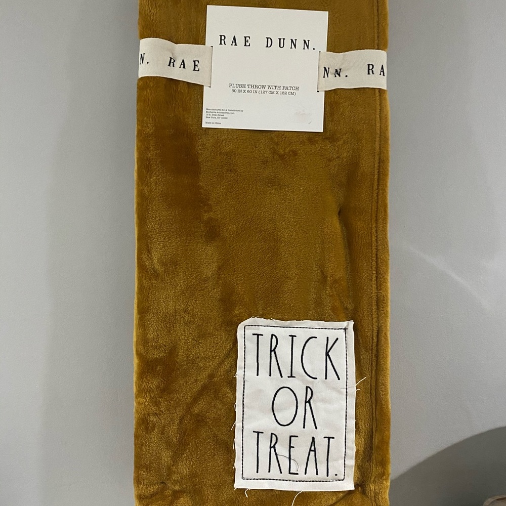 Rae Dunn Throw Blanket